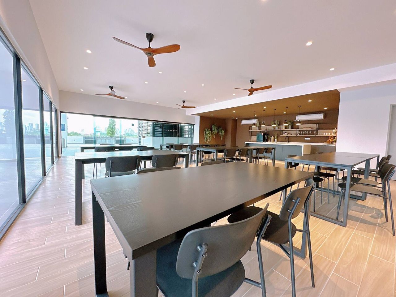 Veranda Residences Phase 1 reading lounge